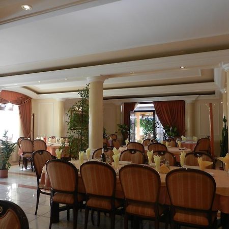 Guesthouse Ellite Пожаревац Экстерьер фото